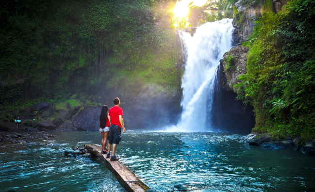 Bali Tour – Ubud Waterfall Tour